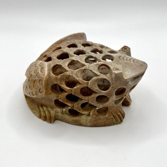 Vintage Hand Carved Indian Soapstone Jali Frog Sculpture w/ Inner Figurine Boho - Picture 1 of 6